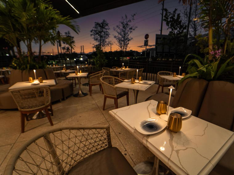 Uma Cantina Peruana, Aventura, United States