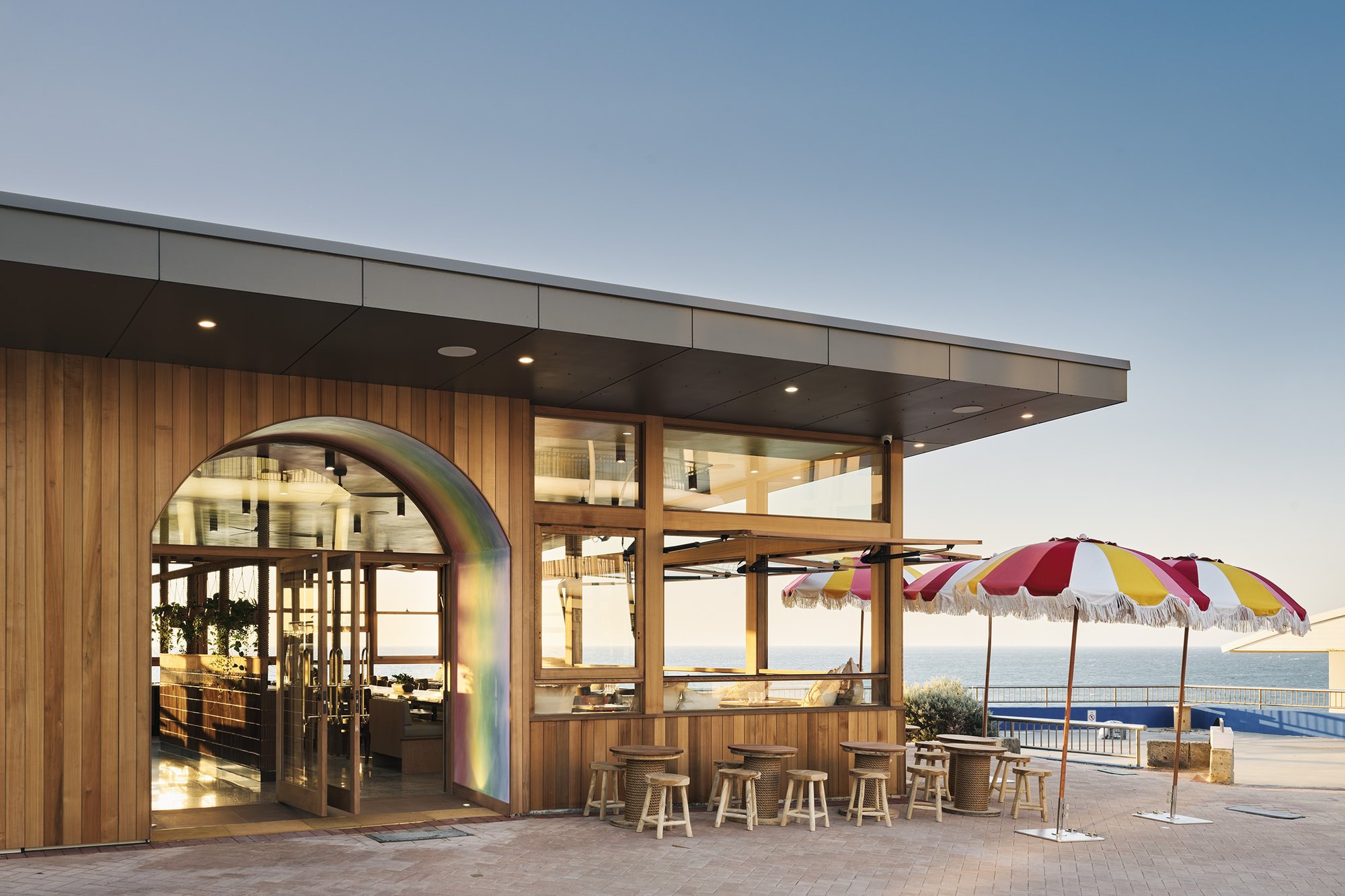 Magic Apple Wholefoods, Restaurant in Perth