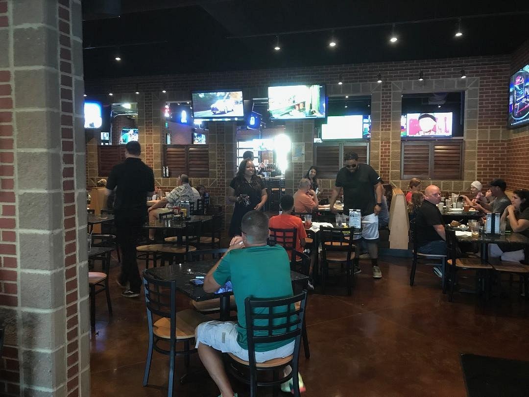 Jonathan's Grille, Restaurant in Nashville
