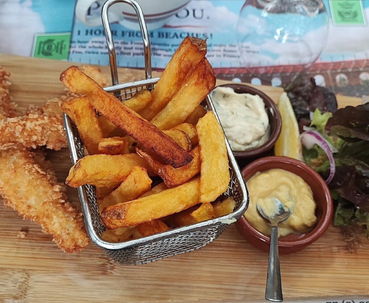 La Planche restaurant in L Epine, France