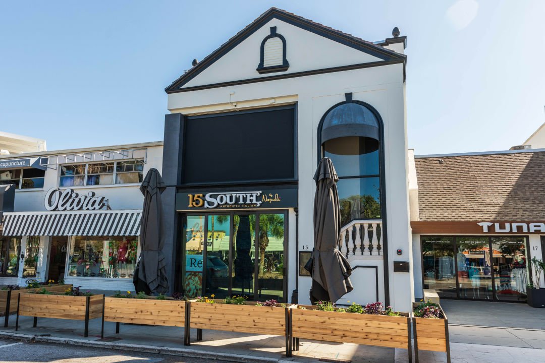 15 South by Napule restaurant in Sarasota