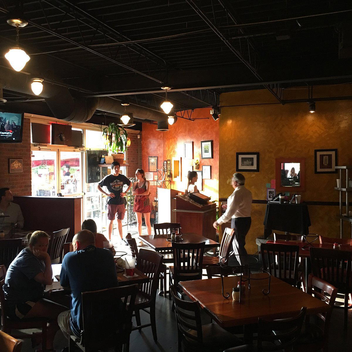 MAFIAoZA’s restaurant in Nashville, United States