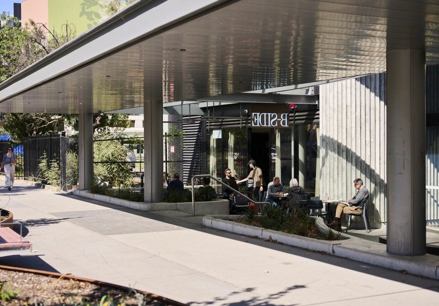 Side B Cafe, Restaurant in Wingham