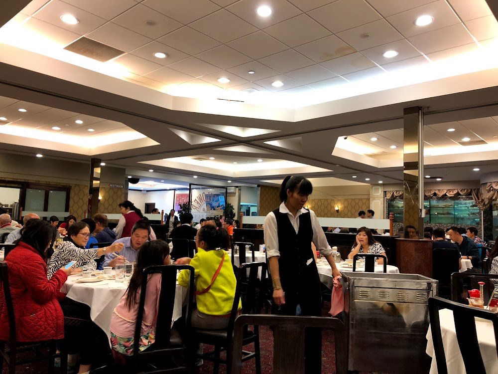 Mayflower Seafood Restaurant, Restaurant in Milpitas