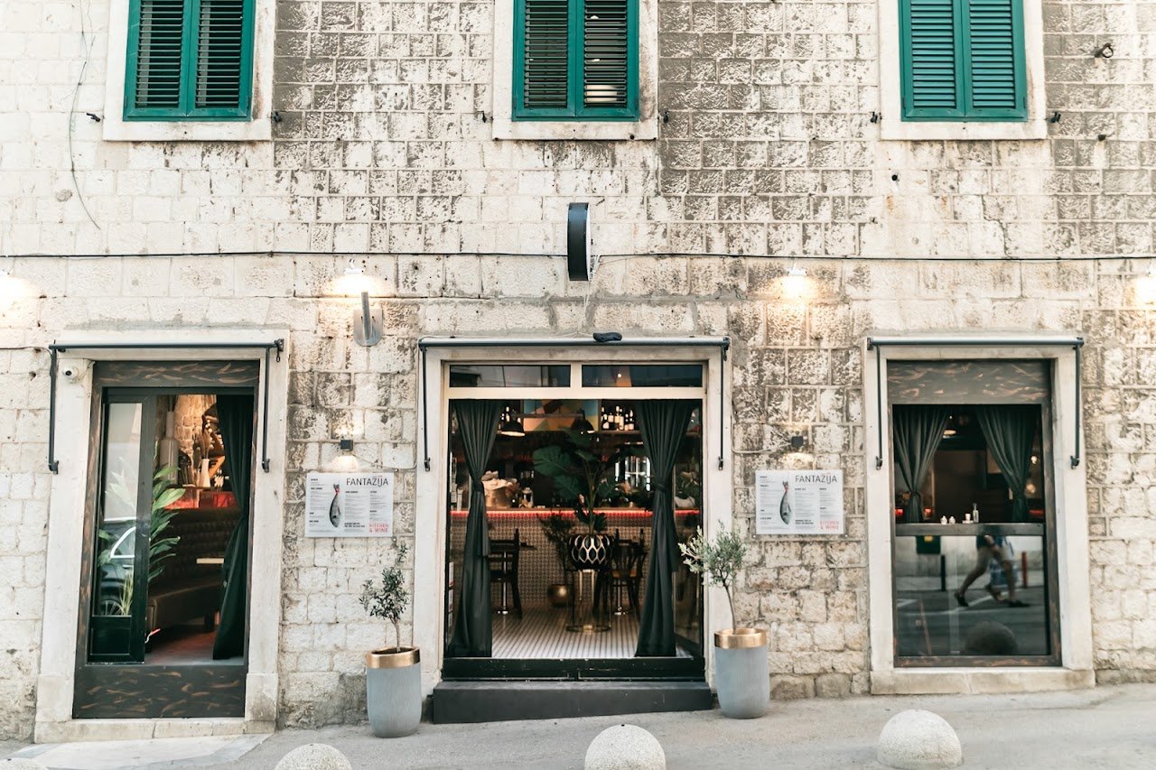 FANTAŽIJA kitchen and wine, Split, Croatia