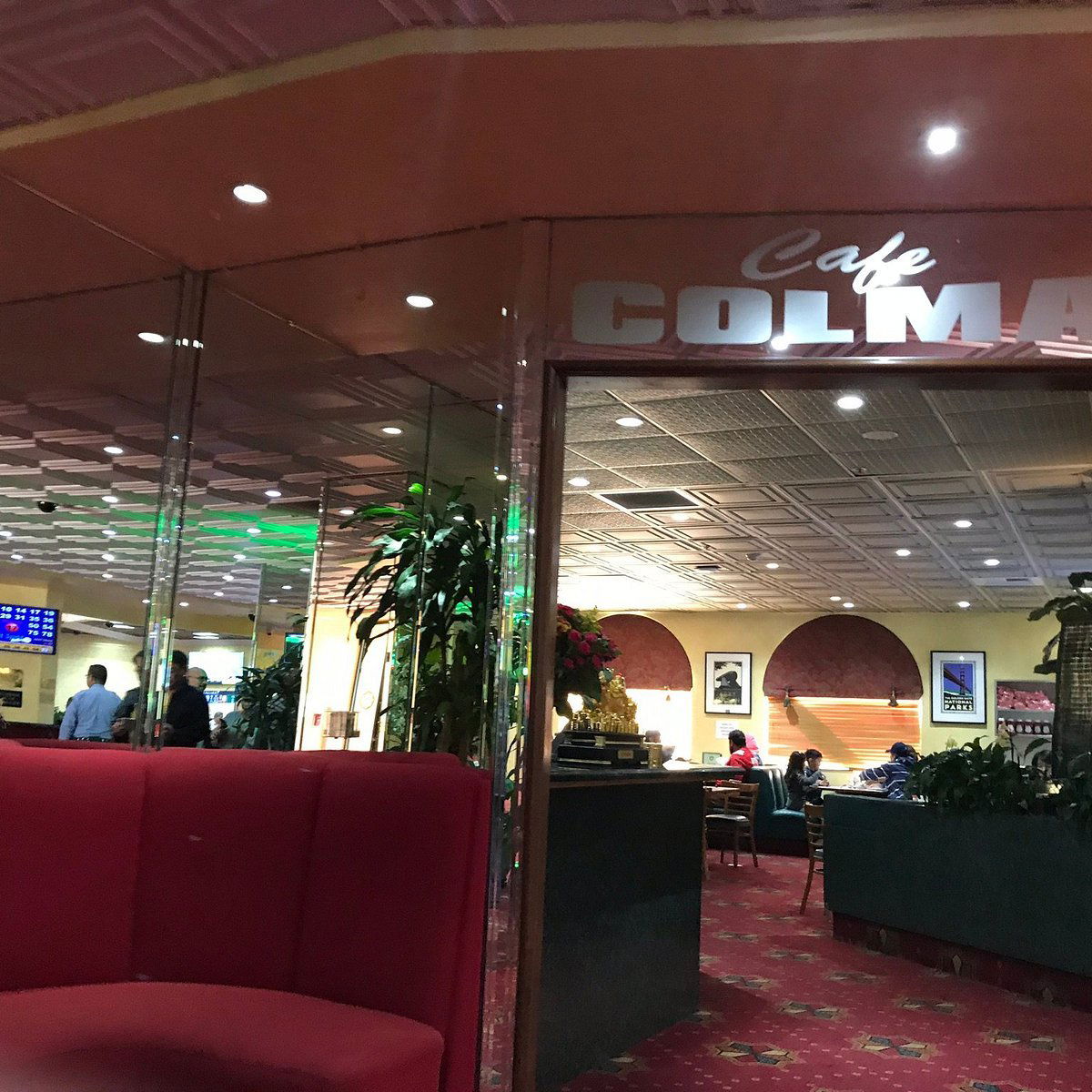 Café Colma, Restaurant in Colma