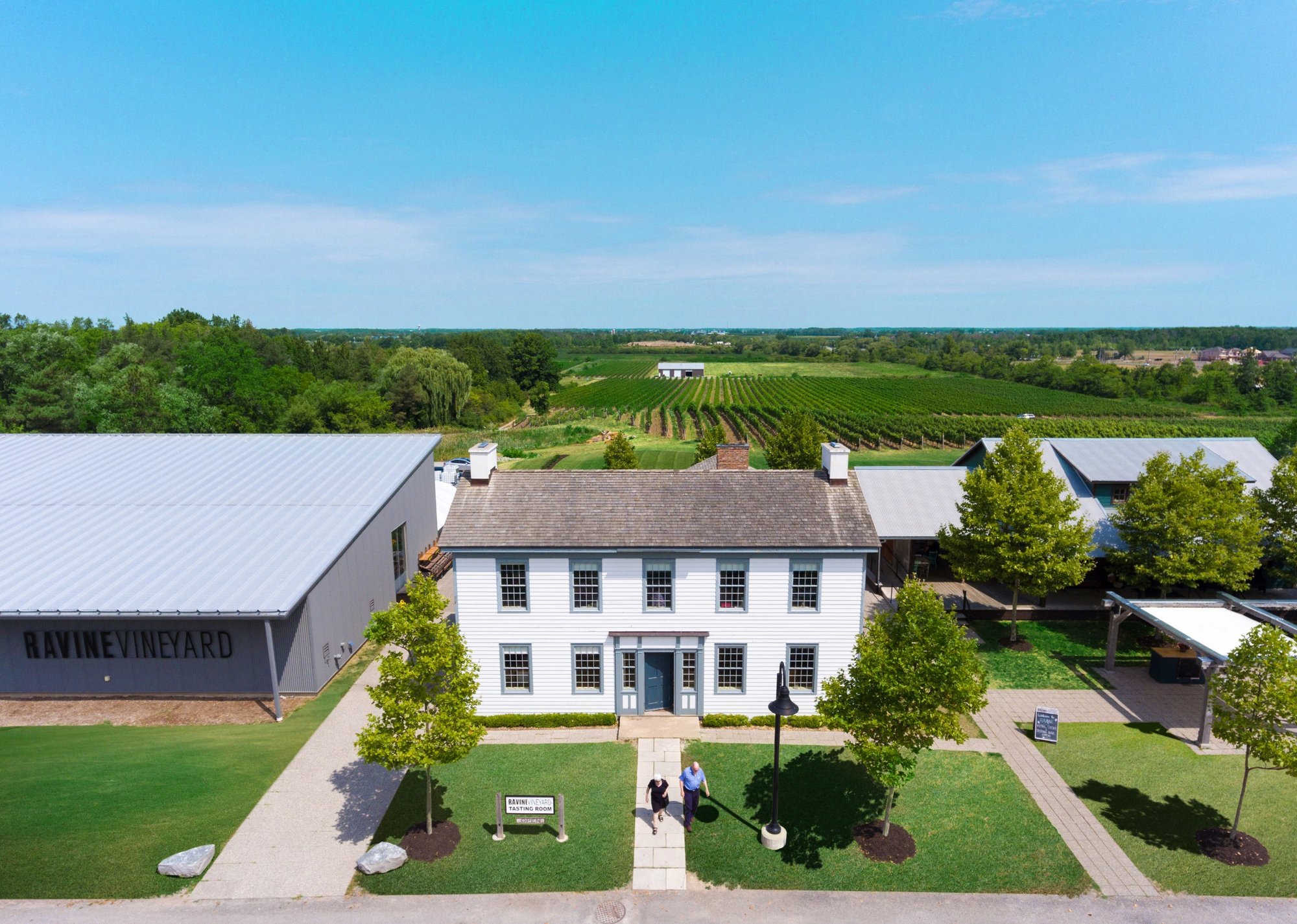 Ravine Vineyard Estate Winery restaurant in Niagara On The Lake, Canada