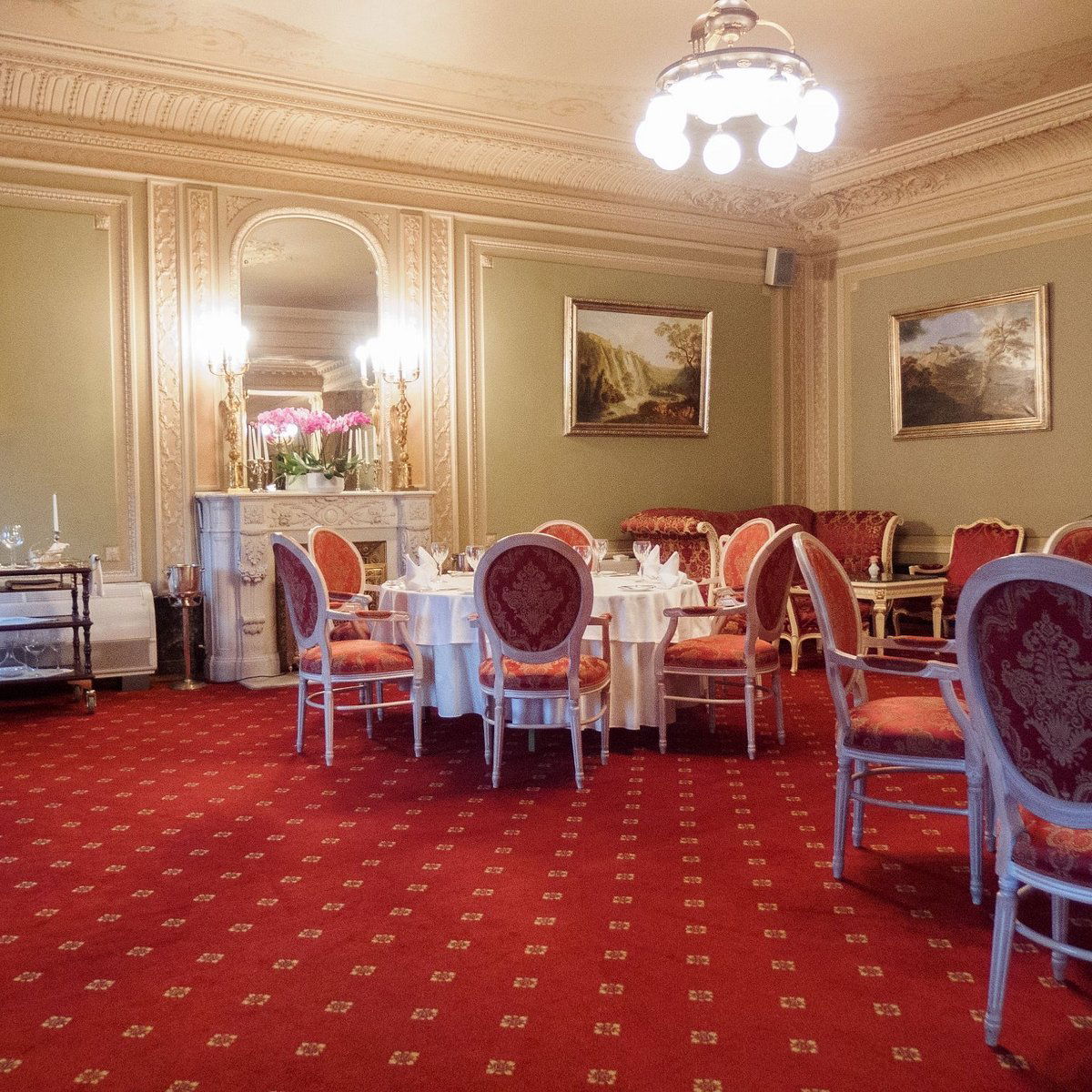 Taleon, Restaurant in Saint Petersburg