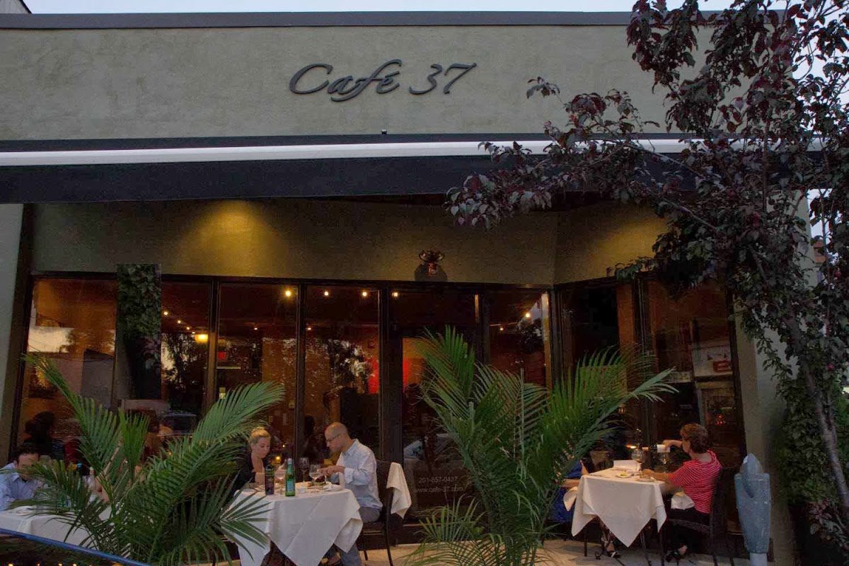 Cafe 37 restaurant in Ridgewood, United States