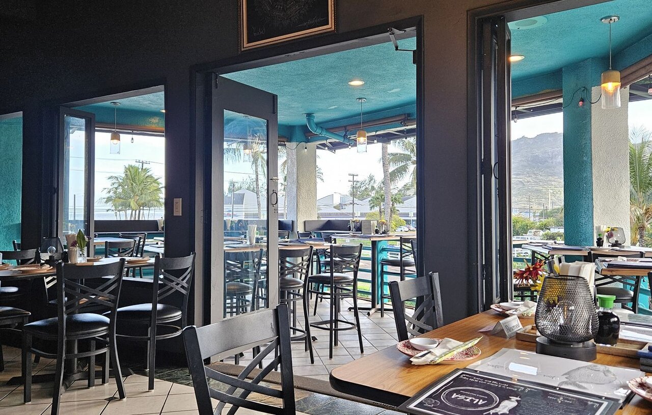 ALISA Sushi & Thai Bistro