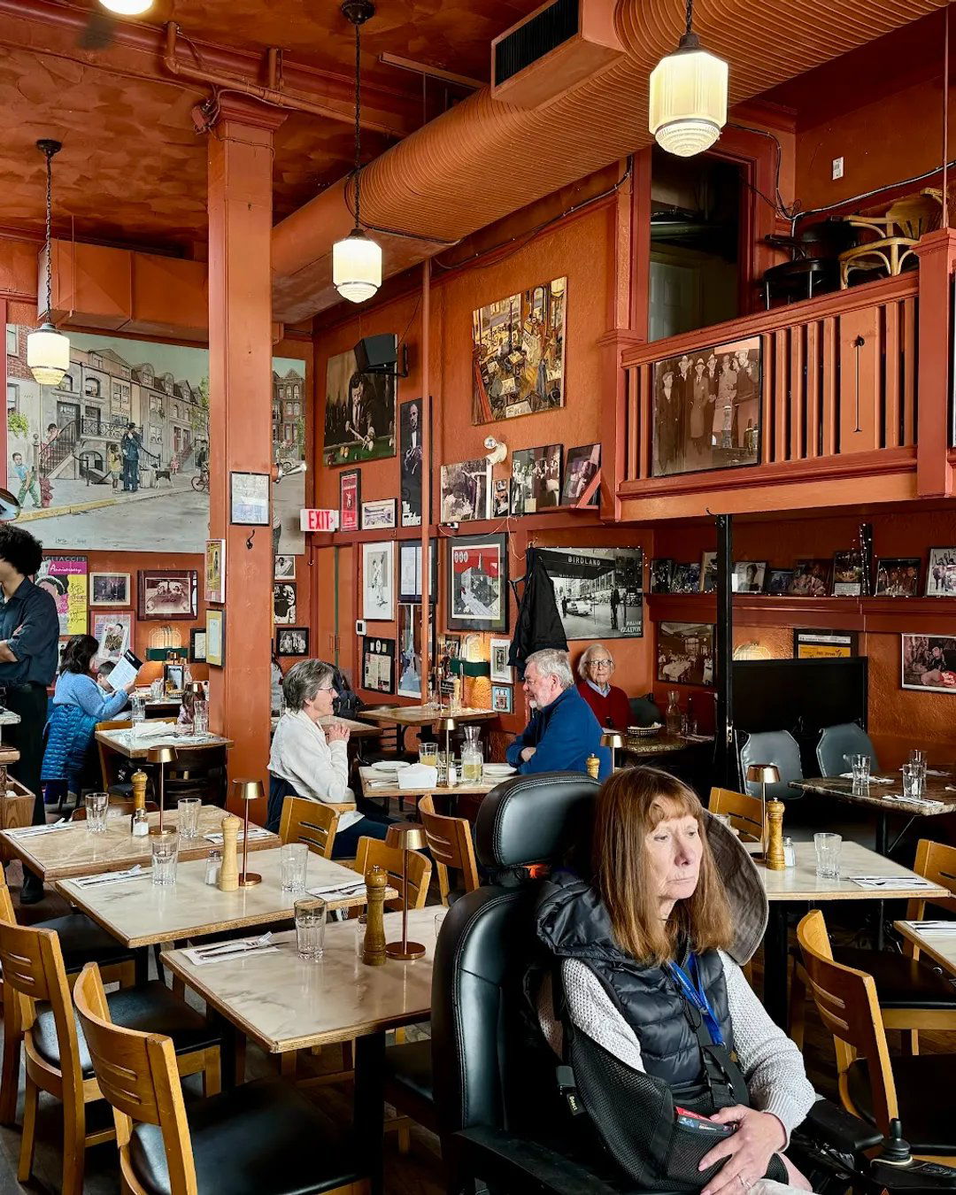Pagliacci's, Restaurant in Victoria