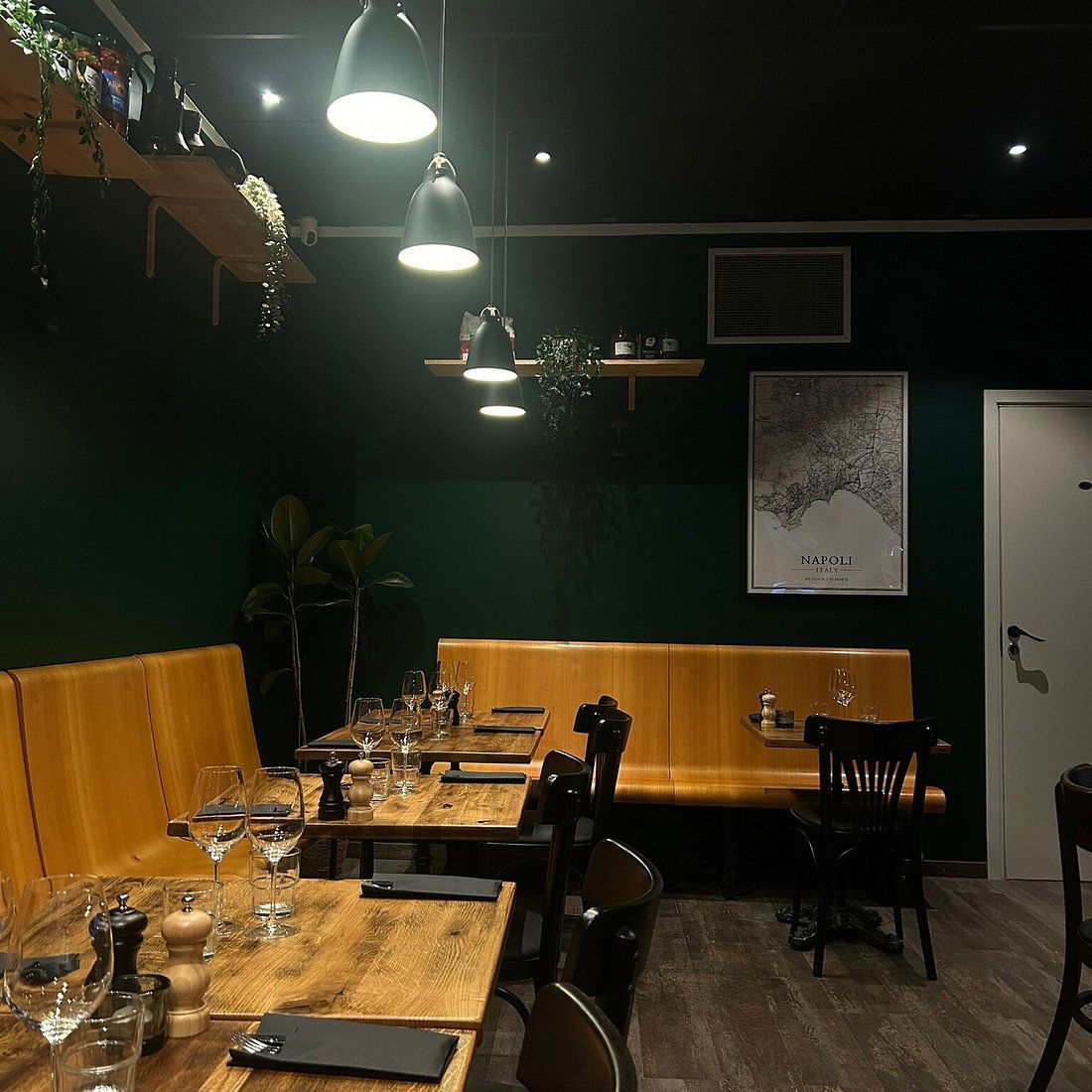 Magari, Restaurant in Stockholm