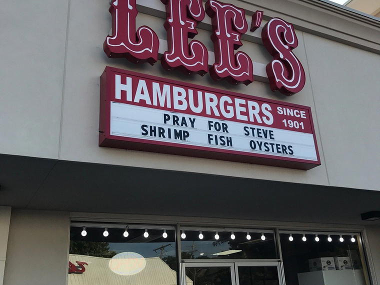 Lee's Hamburgers, Metairie, United States