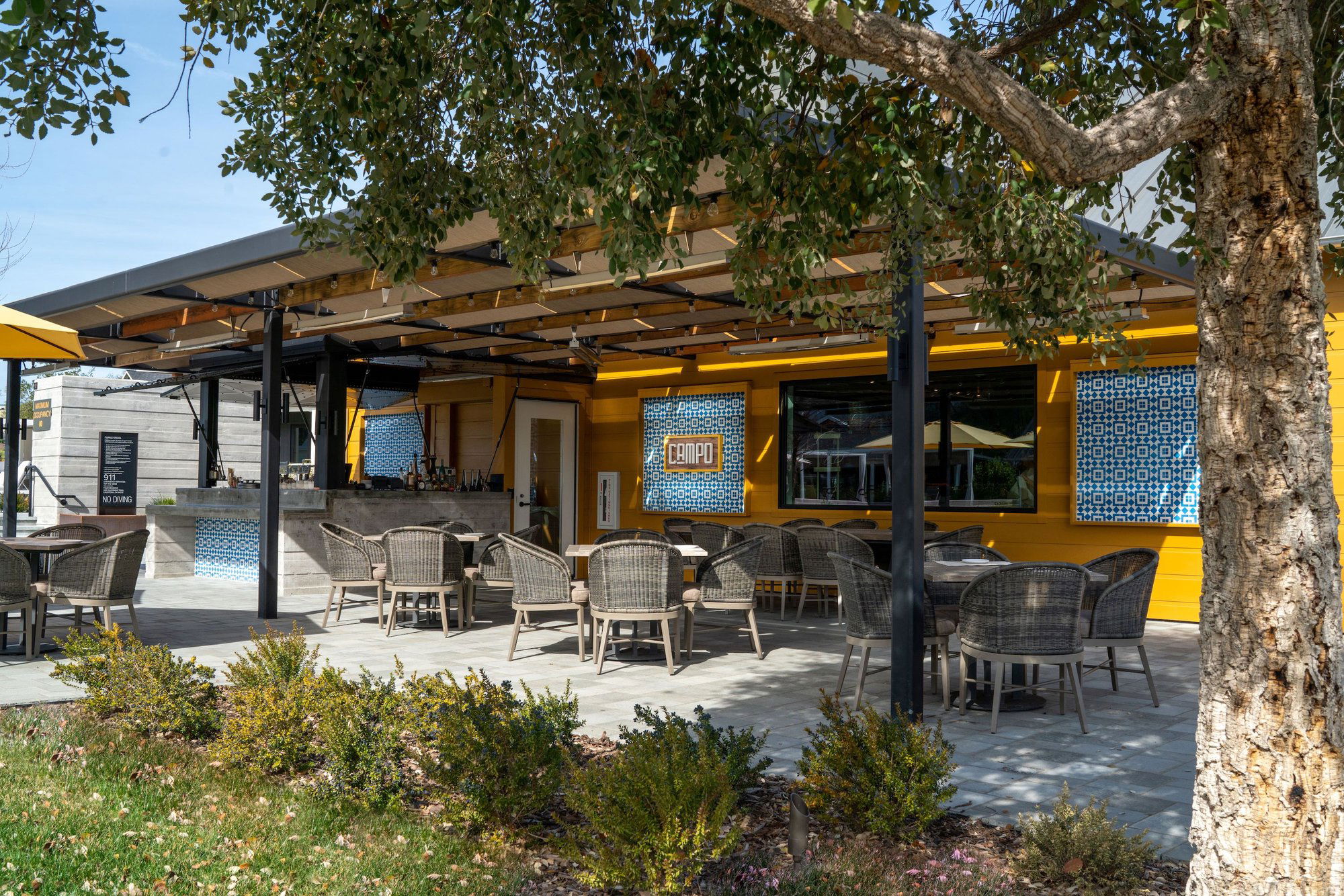 Campo Poolside, Restaurant in Calistoga