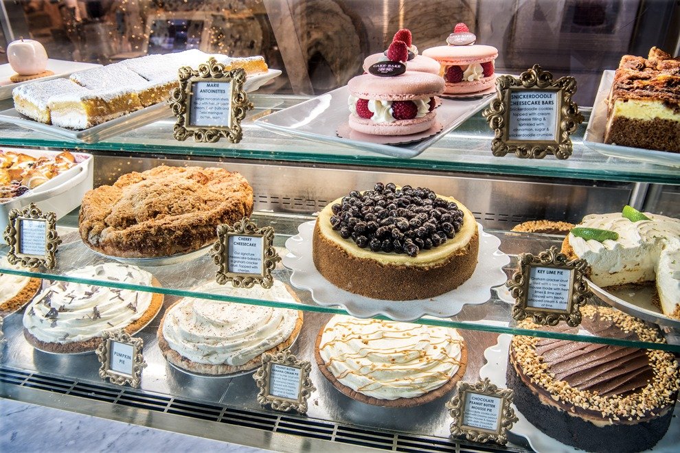 The Cake Bake Shop by Gwendolyn Rogers, Indianapolis, United States