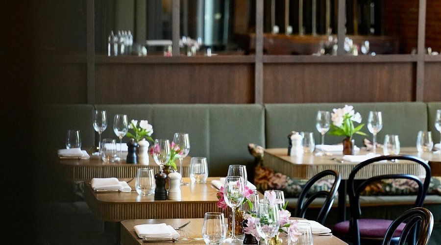 ROOT Bistro, Restaurant in Berlin