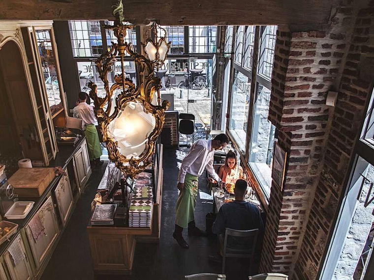 Le Barbier qui Fume, Lille, France