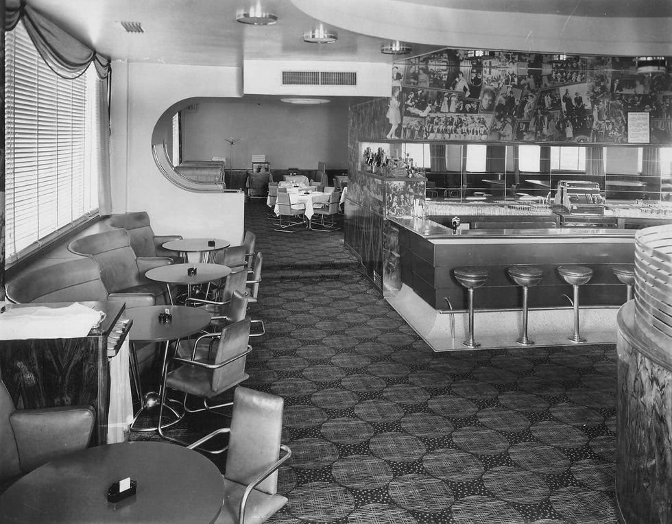 Cinegrill Theater, Restaurant in Los Angeles