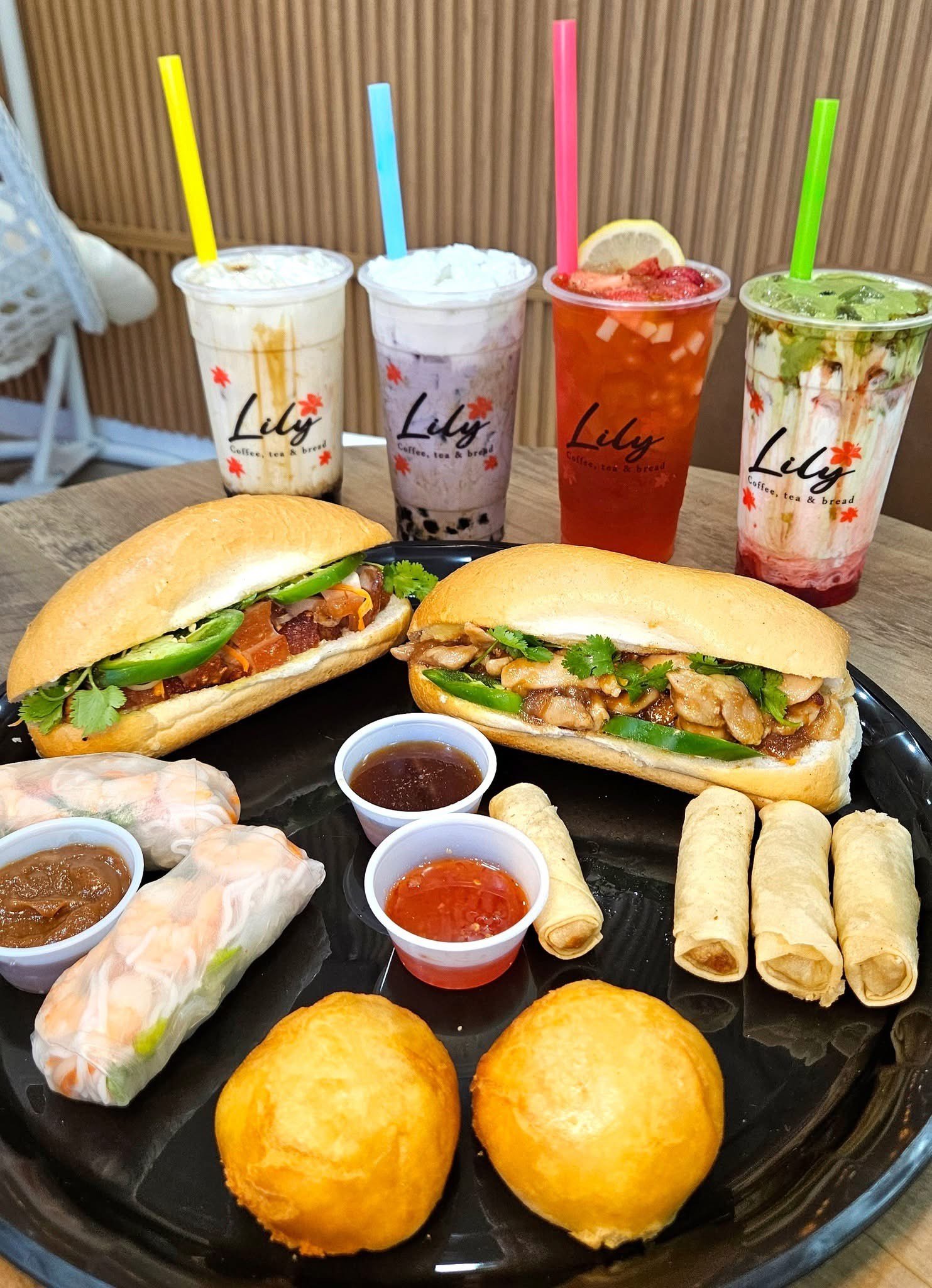 Lily coffee, tea & bread restaurant in Augusta