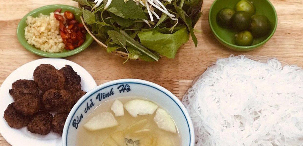 Bún chả Nem rán B2 Vĩnh Hồ restaurant in Hanoi, Vietnam