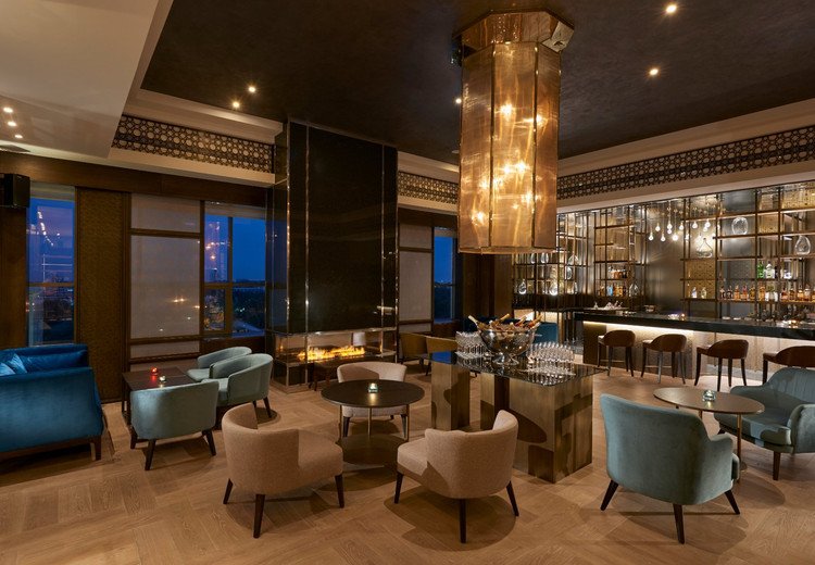 Sette Restaurant & Bar