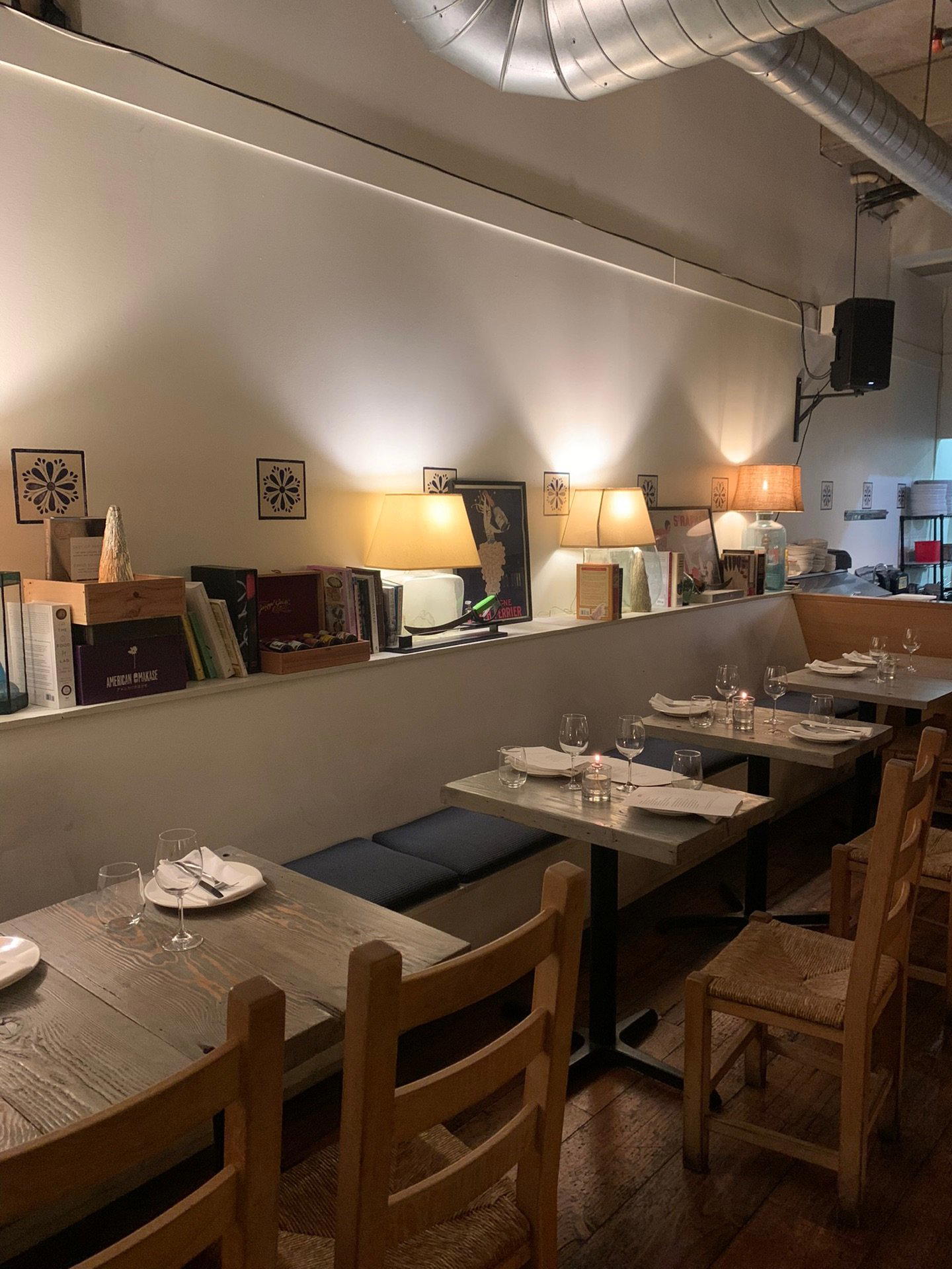 Violet restaurant in Seattle, United States