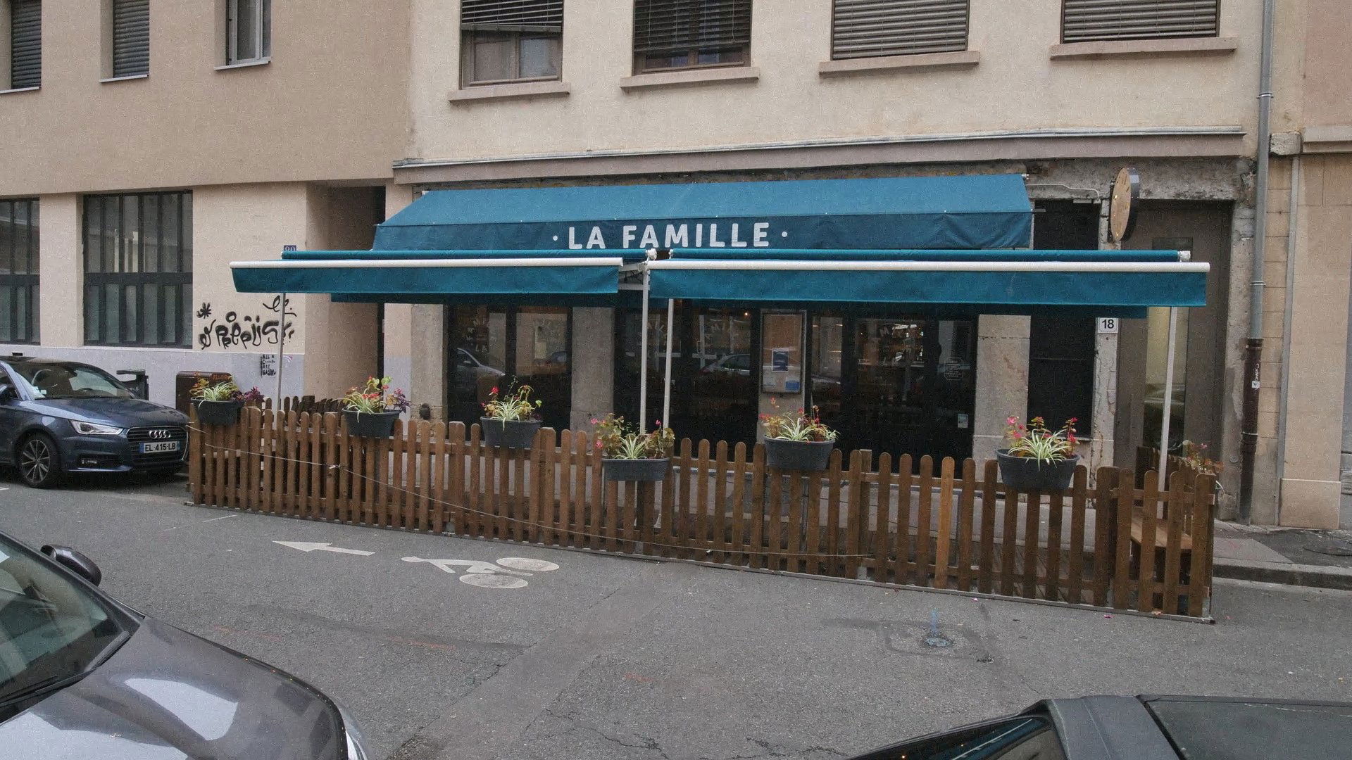 La Famille, Restaurant in Lyon