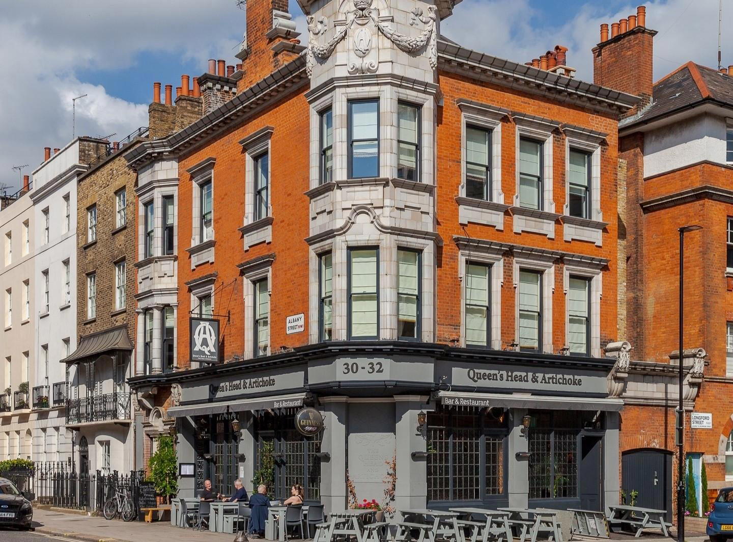 Queens Head & Artichoke restaurant in London, United Kingdom