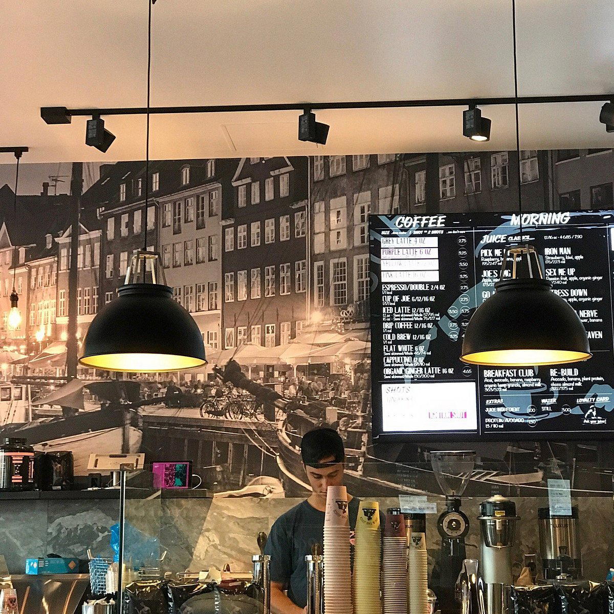 JOE & THE JUICE restaurant in West Hollywood, United States