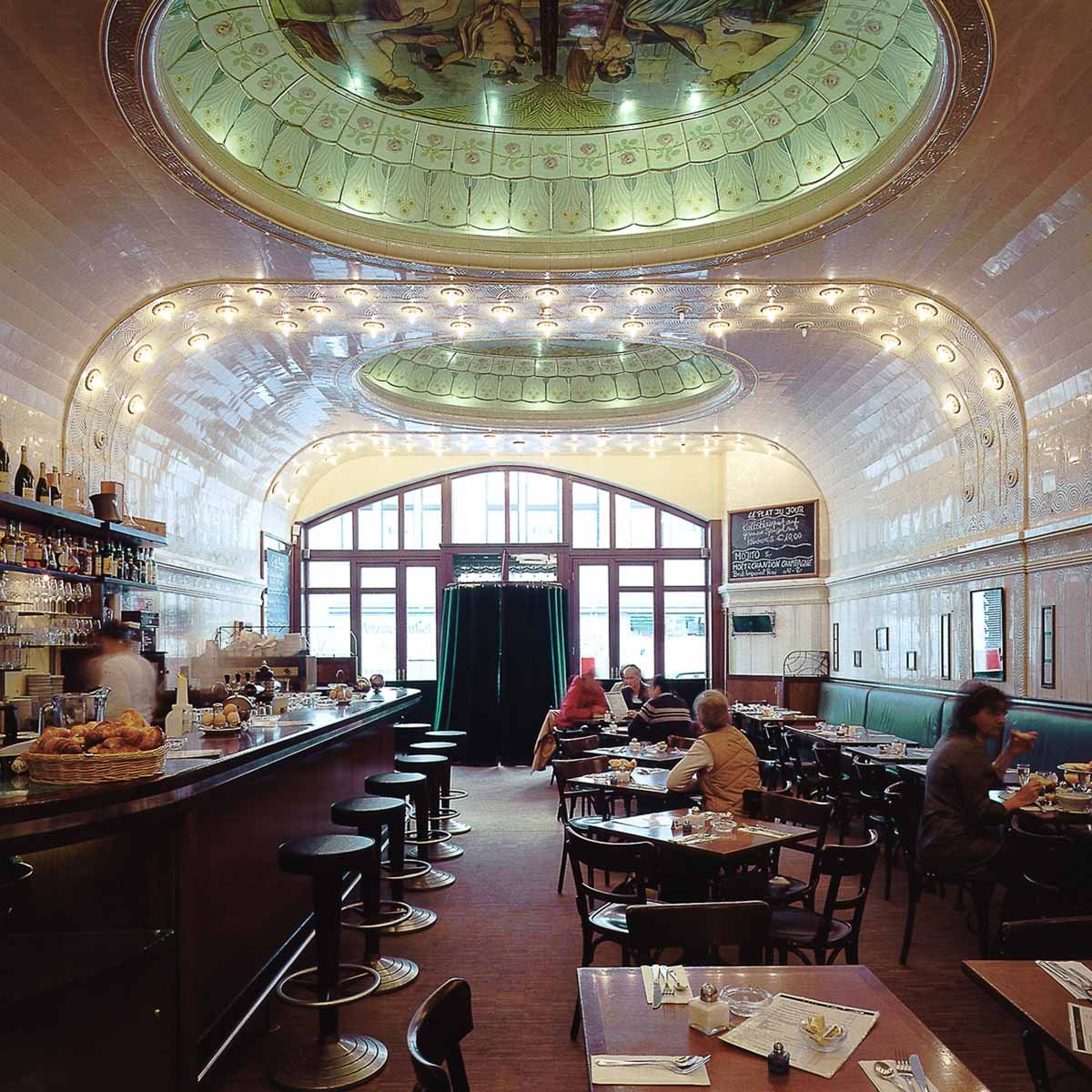 Café Paris, Restaurant in Hamburg