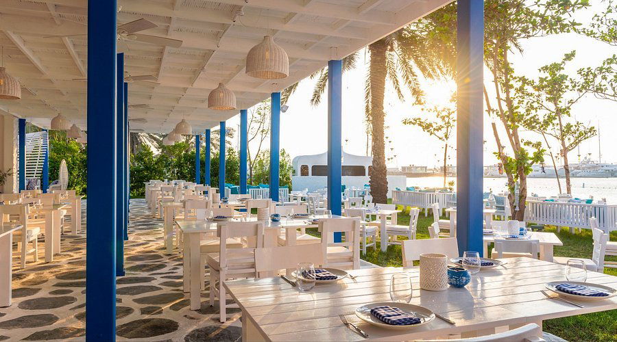 Fish Beach Taverna, Restaurant in Dubai