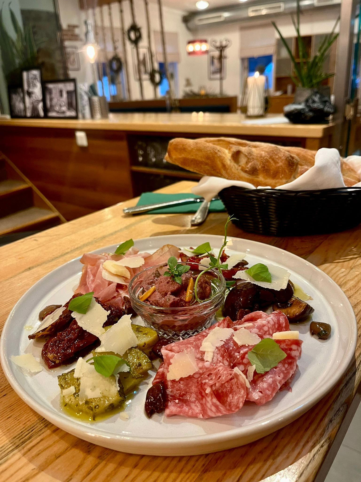 Das Marktsalon restaurant in Neulengbach, Austria