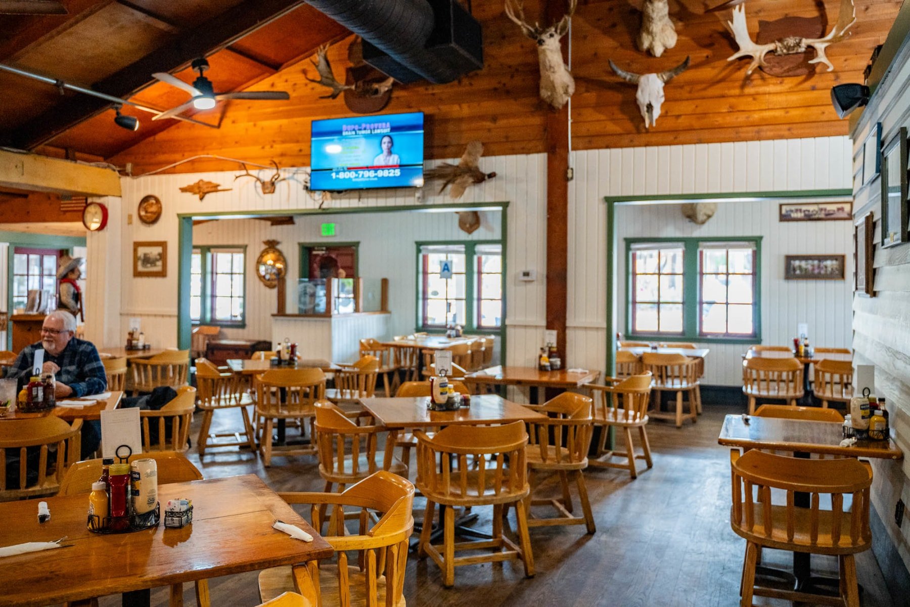 The Hamburger Factory, Restaurant in Poway