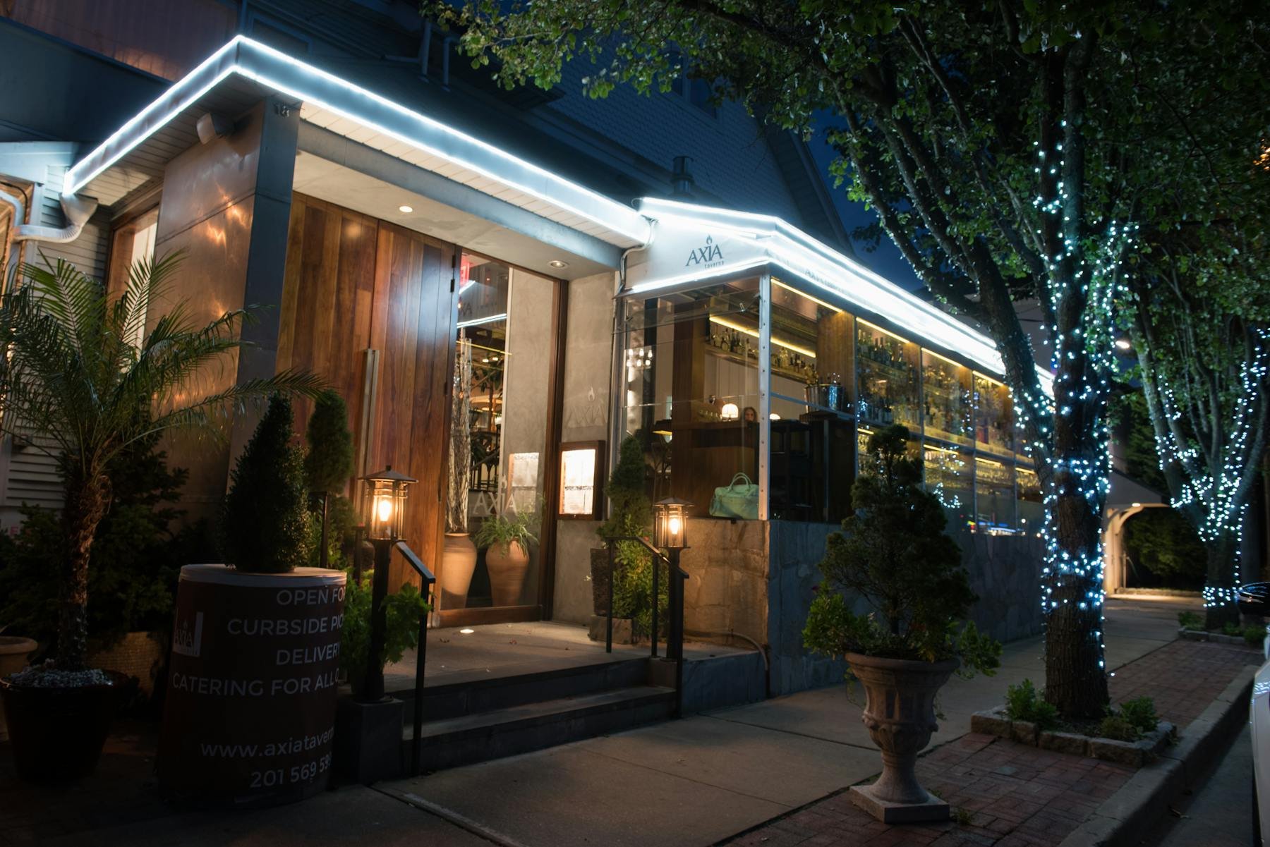 Axia Taverna restaurant in Tenafly, United States