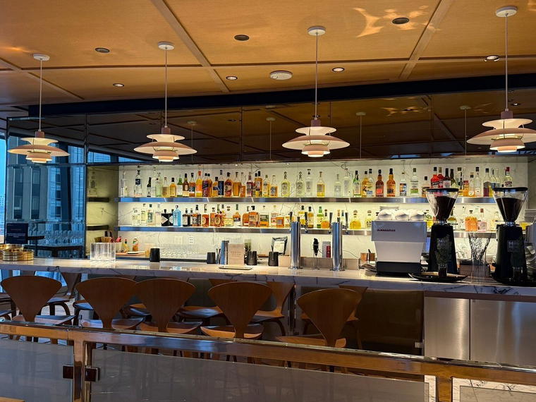 Charlotte Restaurant & Lounge, Seattle, United States