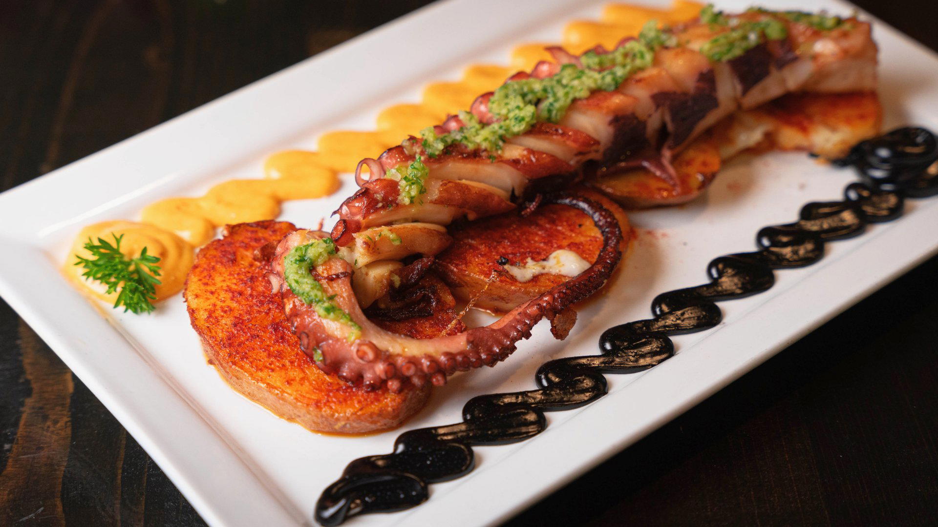 Madrid Tapas Y Vinos restaurant in Miami, United States