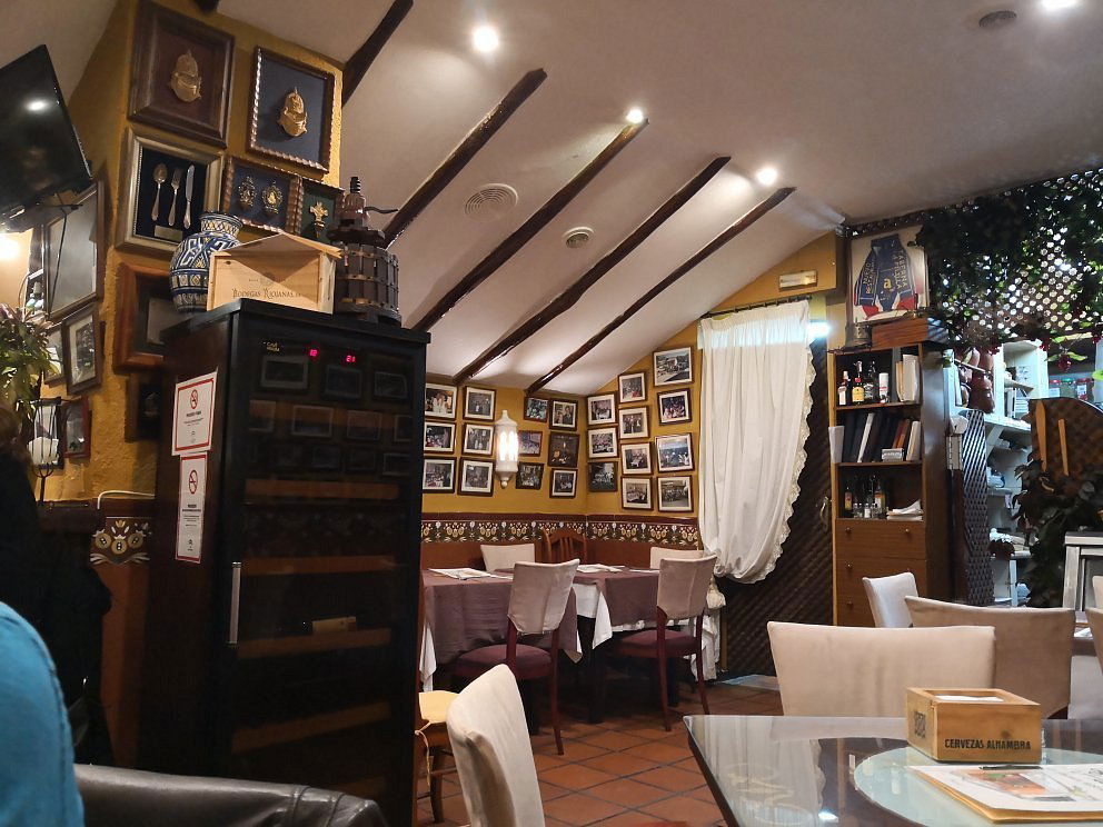 La Pililla, Restaurant in Granada