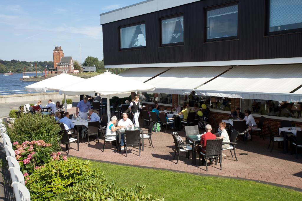 Finkenwerder Elbblick restaurant in Hamburg, Germany
