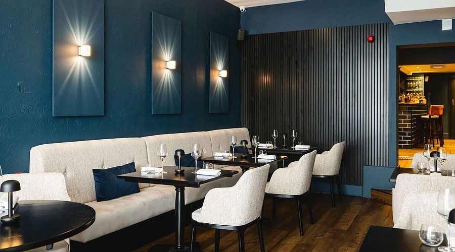 Docket Restaurant, Restaurant in Whitchurch