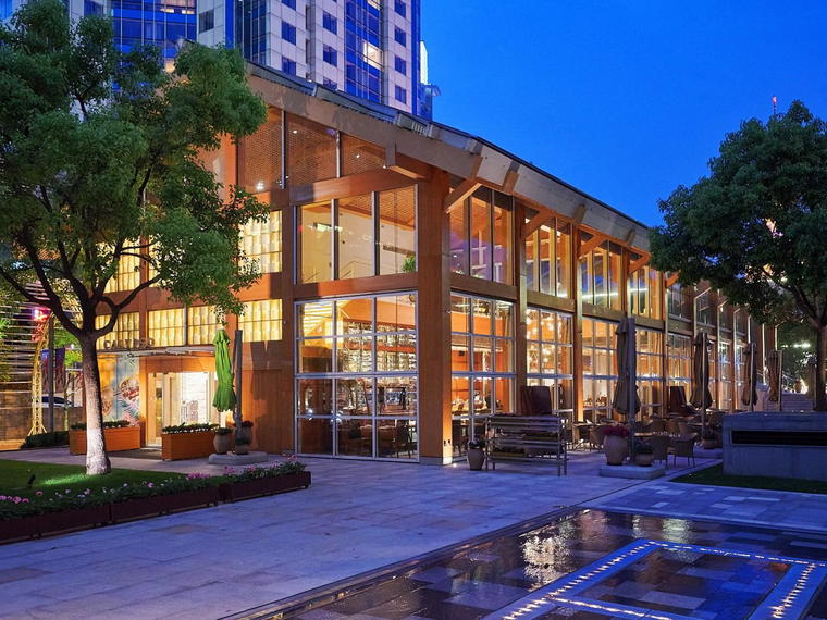 Calypso Restaurant & Lounge, Shanghai, China
