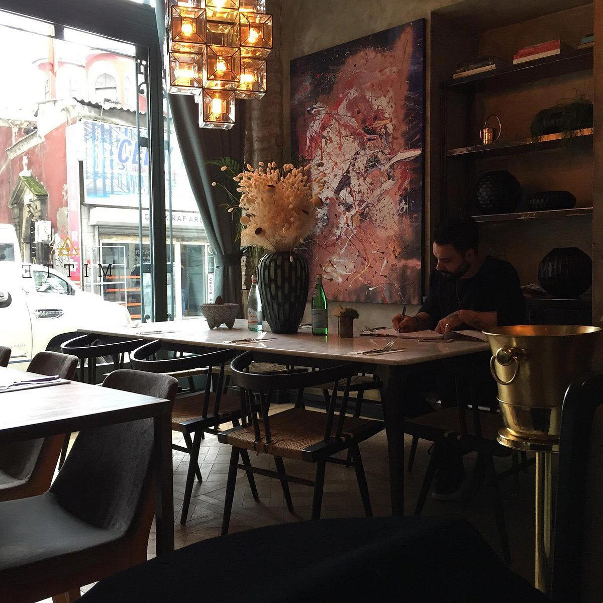 Mitte restaurant in Beyoglu, Turkey