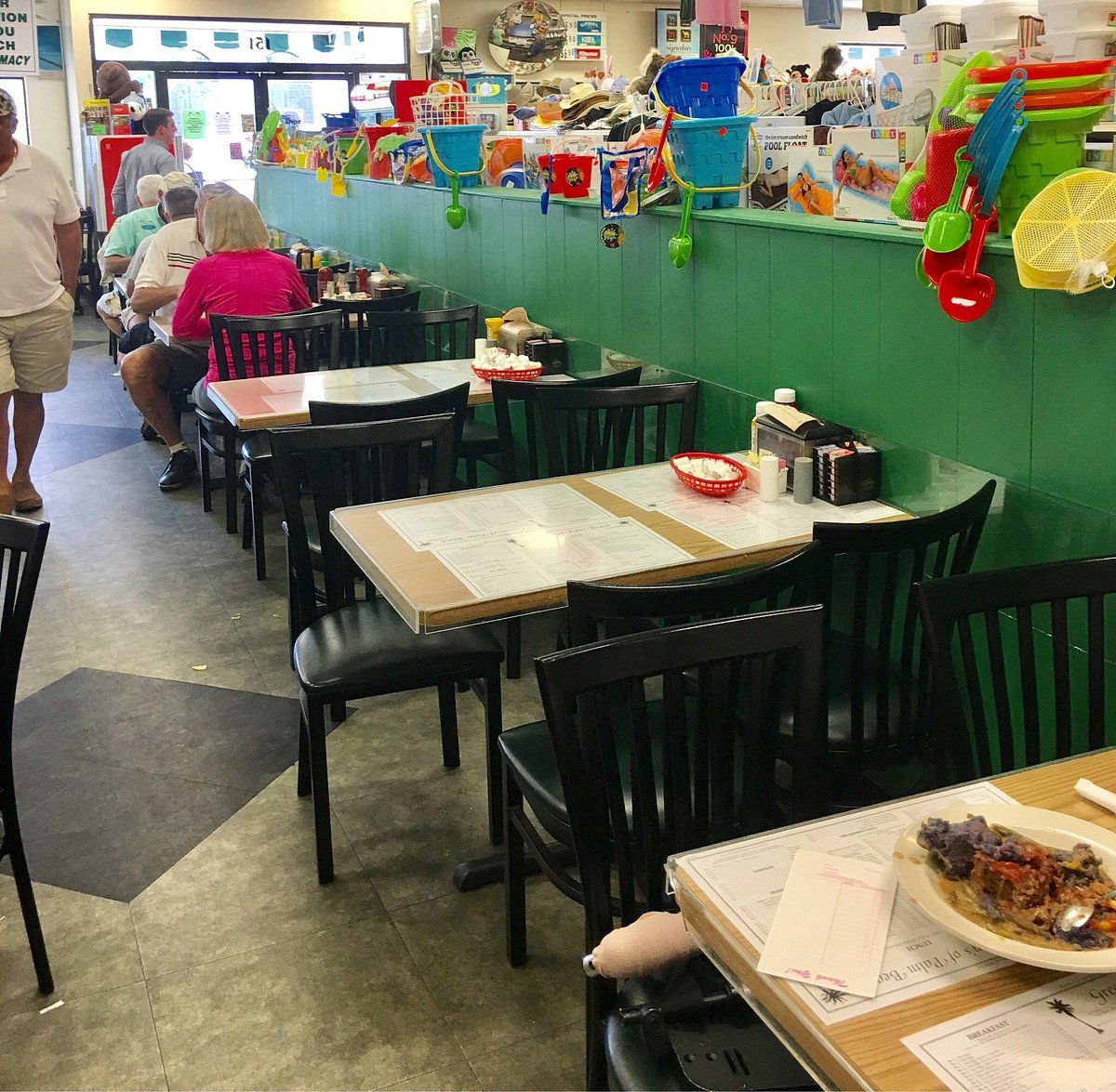 Green's Luncheonette store, Restaurant in Palm Beach