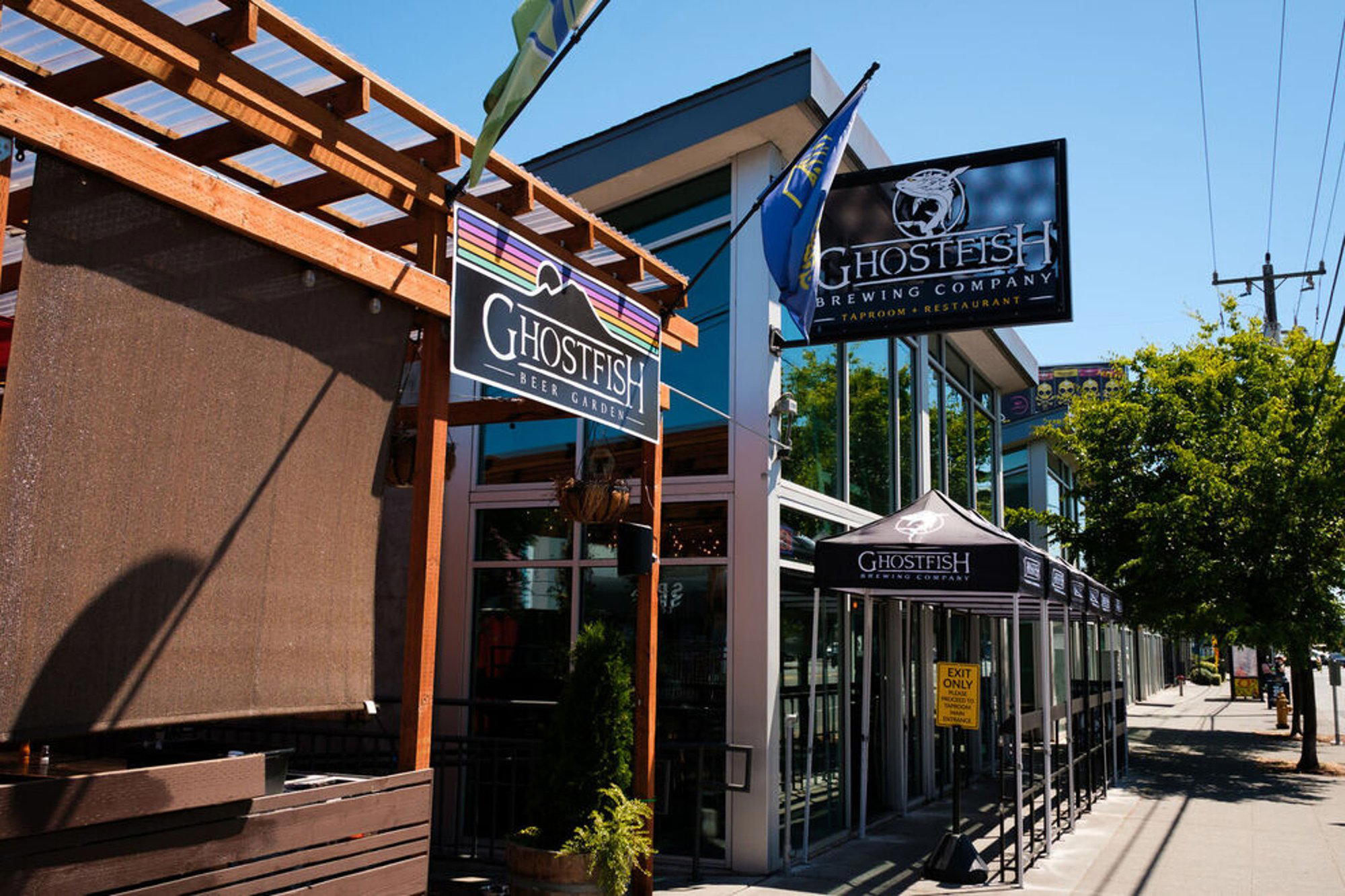 Ghostfish Brewing Company - Taproom & Restaurant restaurant in Seattle, United States