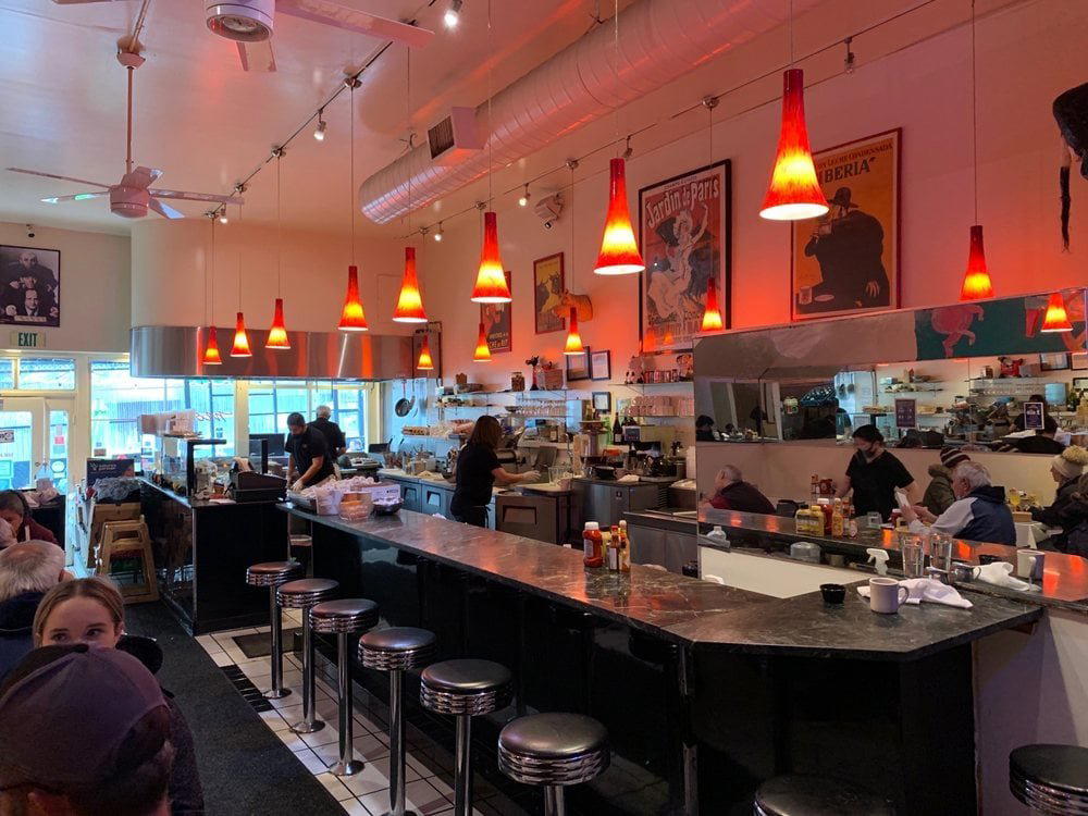Mo's Grill restaurant in San Francisco, United States