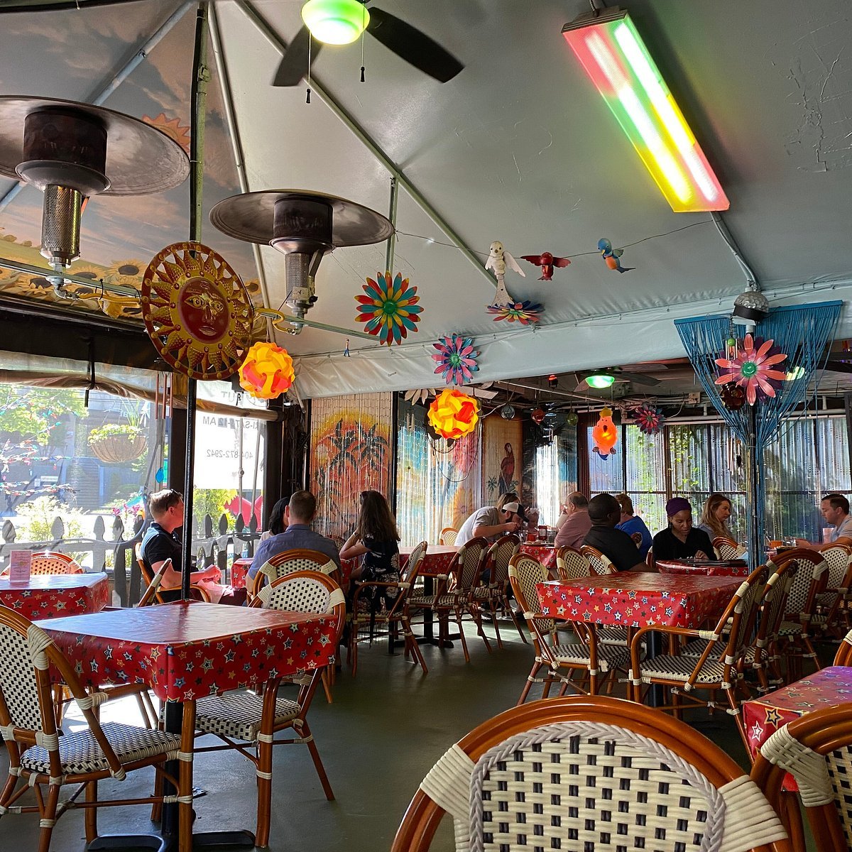 R. Thomas Deluxe Grill, Atlanta, United States