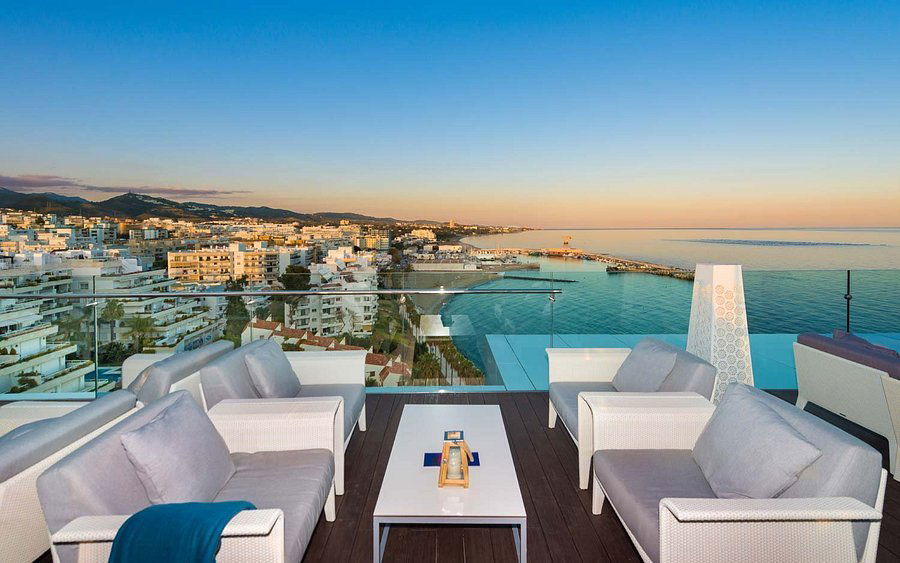 Sky Bar, Restaurant in Marbella