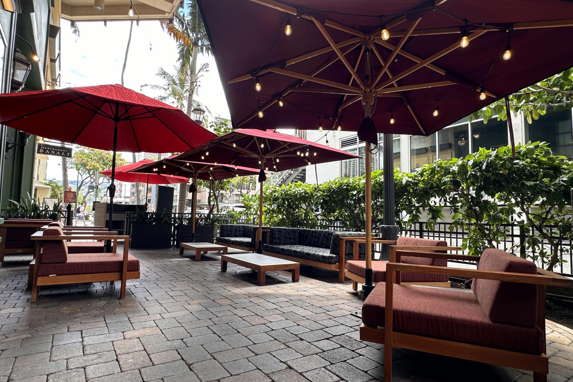 Basalt restaurant in Honolulu, United States