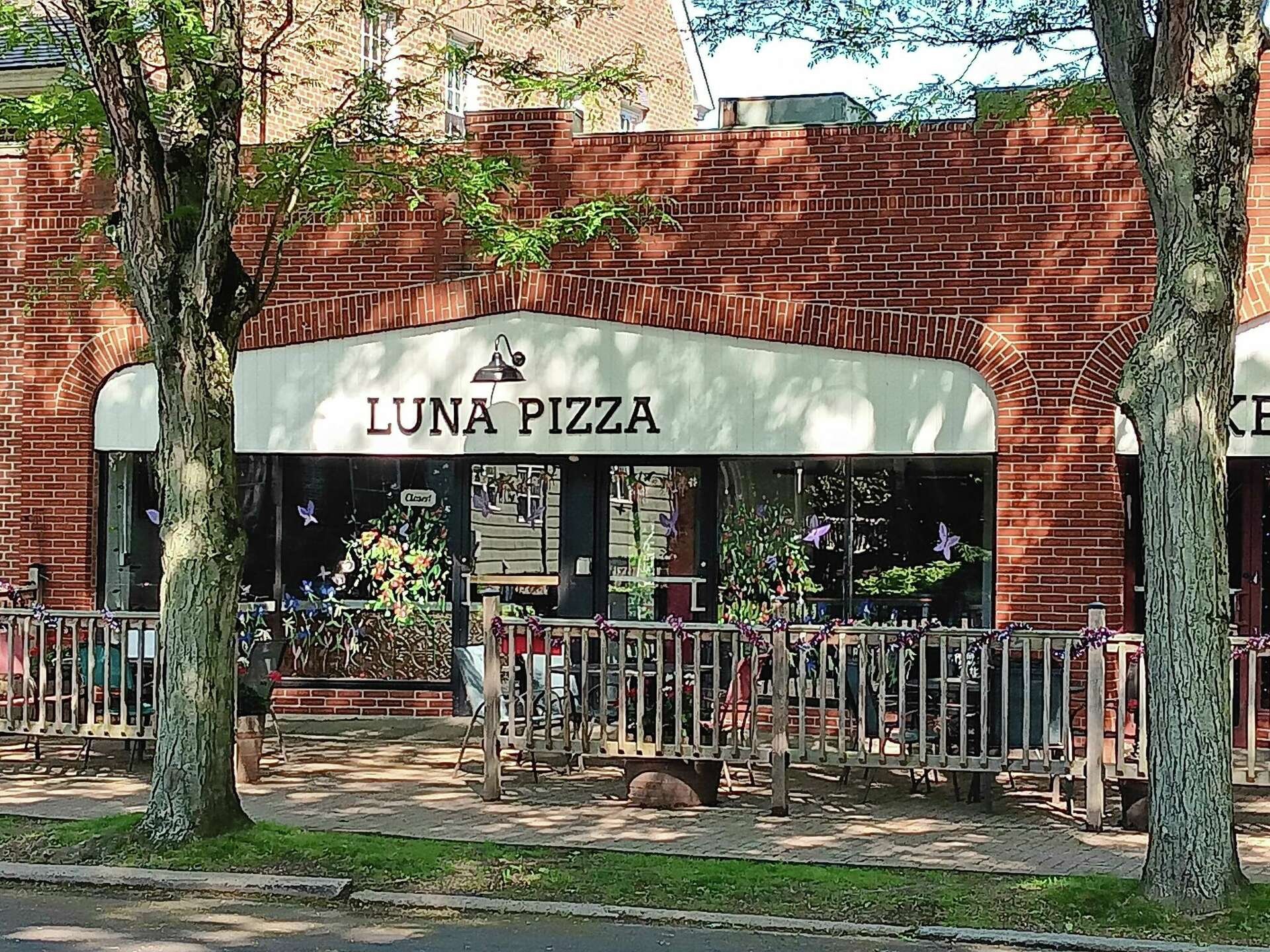 Luna Pizza