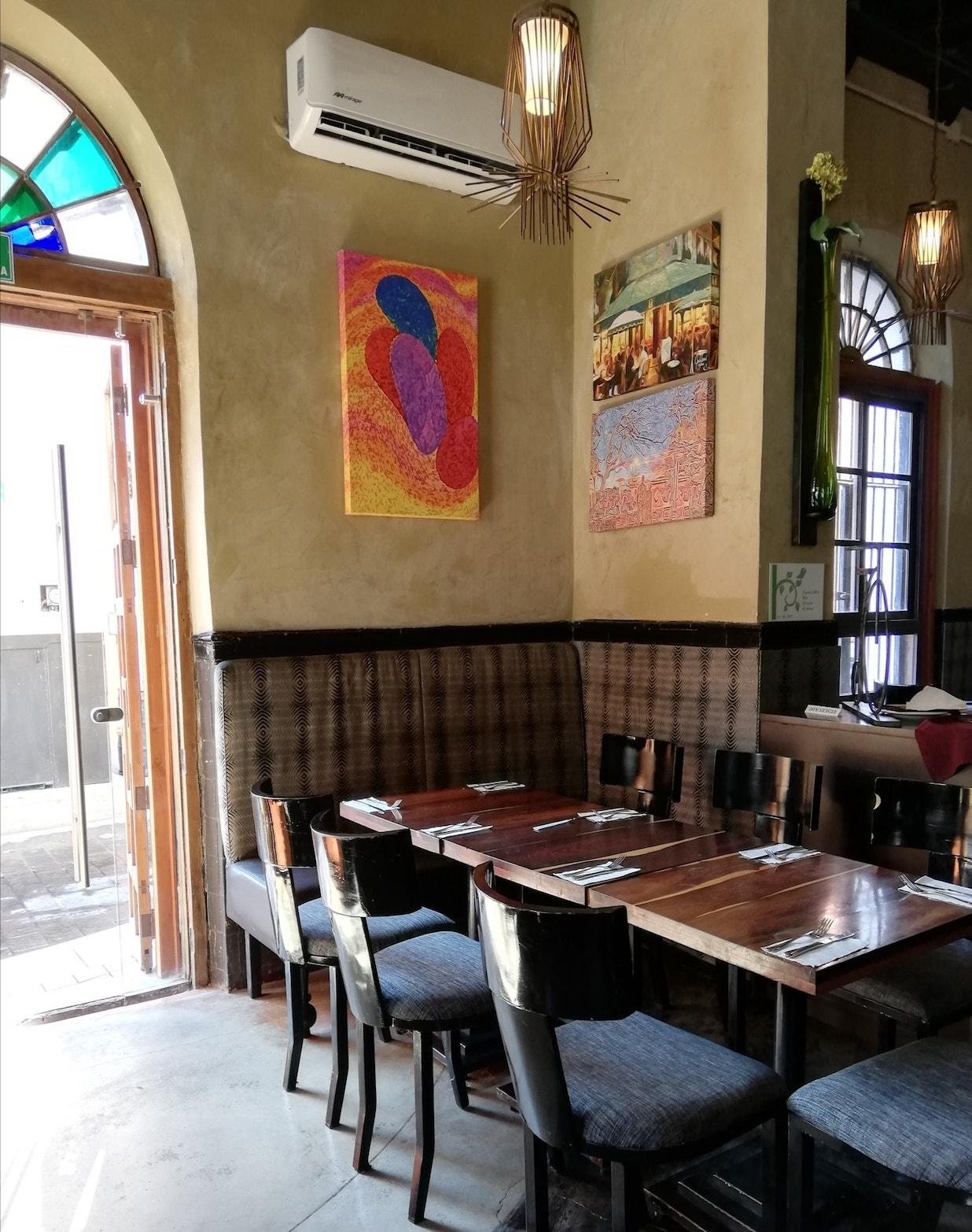 Hector's Bistro, Restaurant in Mazatlan