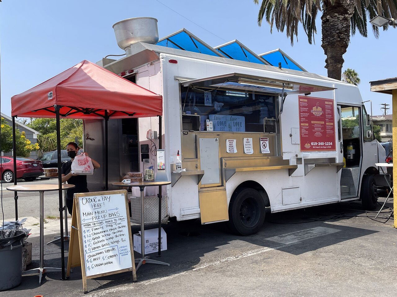 Shawarma Guys Food Truck, Restaurant in San Diego